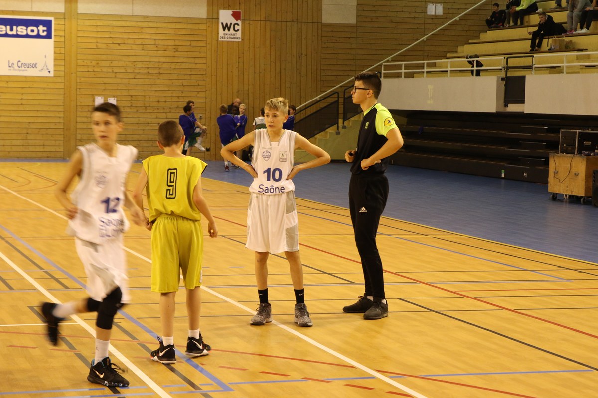 Les seniors M continuent leur route en coupe Truchot