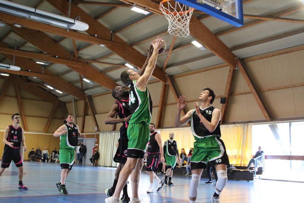 Les U15 (filles et garçons) sont les seul.e.s à gagner ce WE