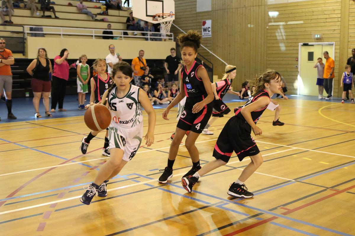 La fête du mini-basket met en valeur les jeunes basketteurs du 71