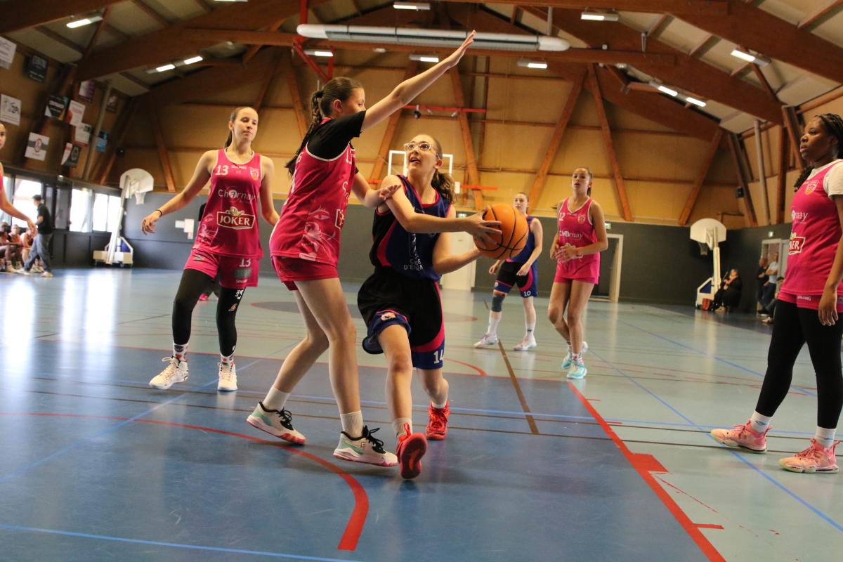 Les U13F1 ont joué la finale à 3 et décrochent une troisième place méritée.